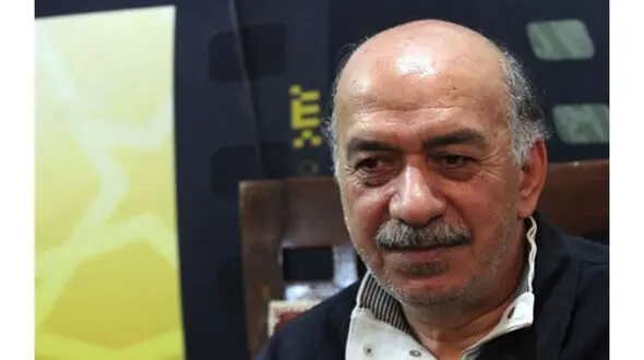 رادیو جمعه من را یاد منوچهر نوذری می اندازد