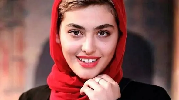 عکس‌  ریحانه پارسا در پشت صحنه فیلم جدیدش در ترکیه ! /  ترکیه ای ها دوستش دارند !