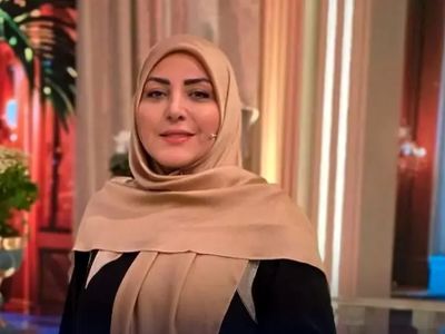 عکس/ المیرا شریفی مقدم با مجری‌های دهه ۶۰ / استایل برون از تلویزیون مجری های خانم