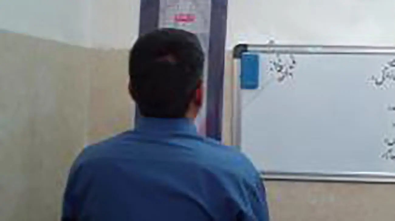 این مرد ناصر خسرو را دور زده بود