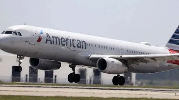 آتش‌ گرفتن لپ‌ تاپ باعث تخلیه اضطراری یک هواپیمای مسافربری در آمریکا شد