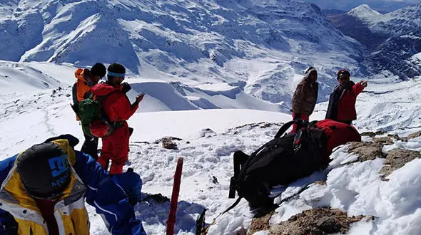 پایان نمونه برداری از هشتمین محموله اجساد سانحه هوایی تهران-یاسوج 