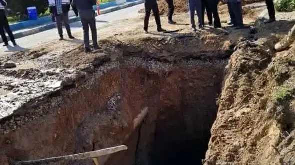 فروریزش زمین در اصفهان حاصل فرسودگی شبکه فاضلاب است