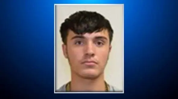 قتل وحشیانه پسری 15 ساله در پارکینگ / گریه های مداوم قاتل+عکس