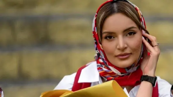 فیلم/ دکوراسیون اروپایی گوشه ای از خونه نیلوفر پارسا، بیتای سریال آوای باران با پیانو خوشگل / چه قدر با سلیقه!