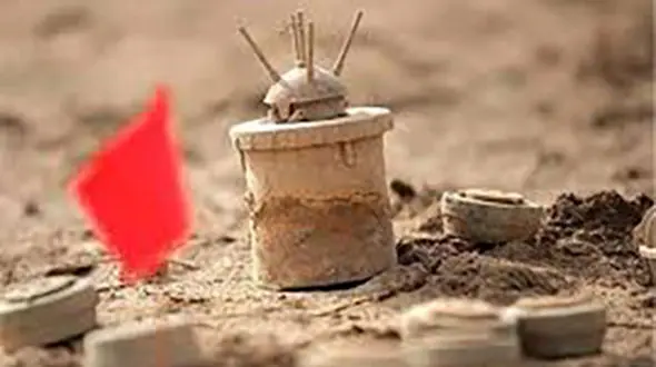 انفجار مین در قصرشیرین / عشایر جوان راهی بیمارستان شد