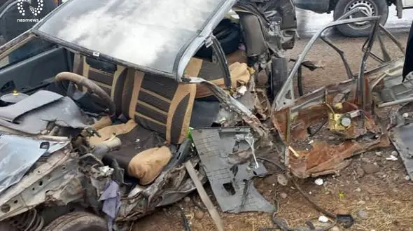 عکس های تکاندهنده از قلع و قمع 5 خودرو در تصادف جاده مراغه + آمار حادثه دیدگان