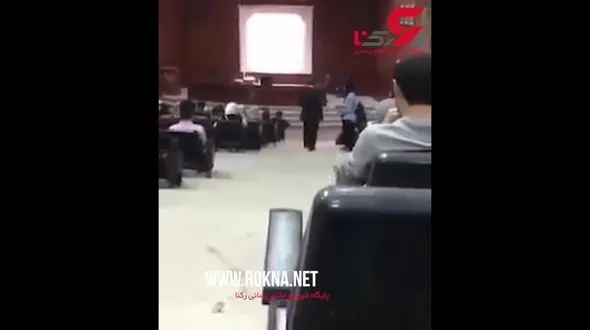 واکنش عجیب استاد به مکالمه تلفنی دختر دانشجو + فیلم