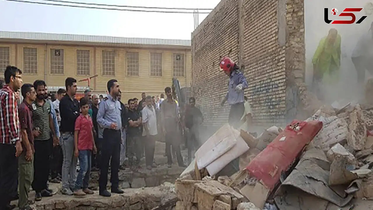 حادثه در پی نشت گاز در اهواز + عکس 