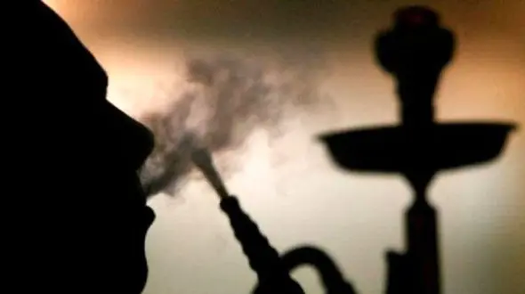 هشدار نماینده مجلس به افزایش تمایل زنان به کشیدن قلیان