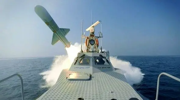 ایران چه خوابی برای مهاجمان دریا دیده است؟  /  5 ویژگی استراتژی دفاعی ایران در خلیج فارس