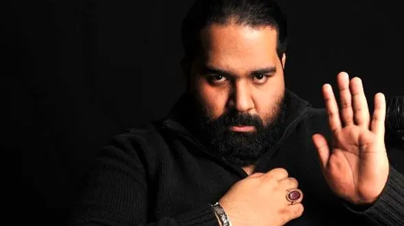 رضا صادقی: اگه وطن نباشه، می خوام دنیا نباشه