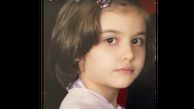 این دختر بچه جنجالی ترین خانم بازیگر ایران شد ! / حدس بزنید ! + عکس ها