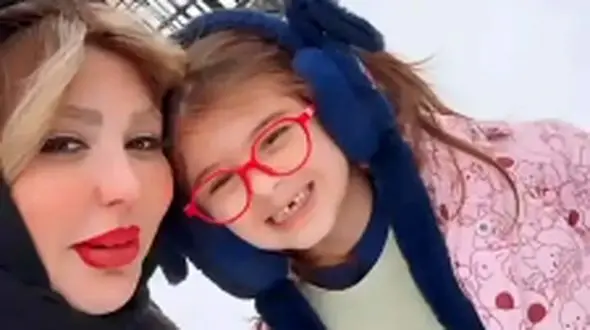 فیلم / نیوشا ضیغمی: برای بازیگری خیلی زحمت کشیدم و من هیچوقت به خاطر بچه داری خودمو محدود نمیکنم !