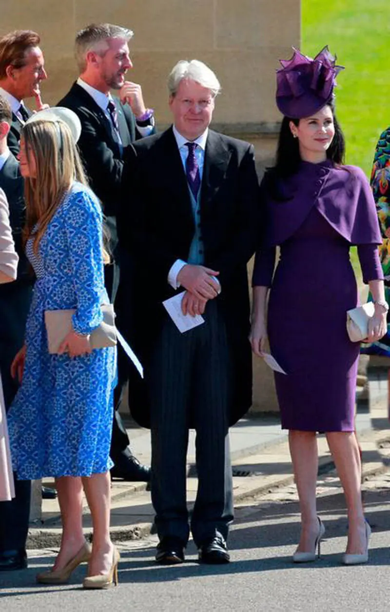 SWNS_ROYAL_WEDDING_71