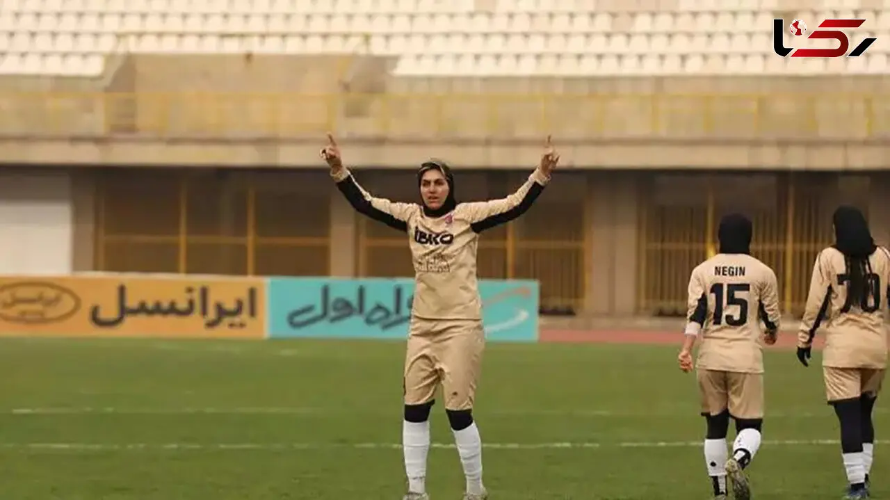 زهرا قنبری برگشت و پوکر کرد!