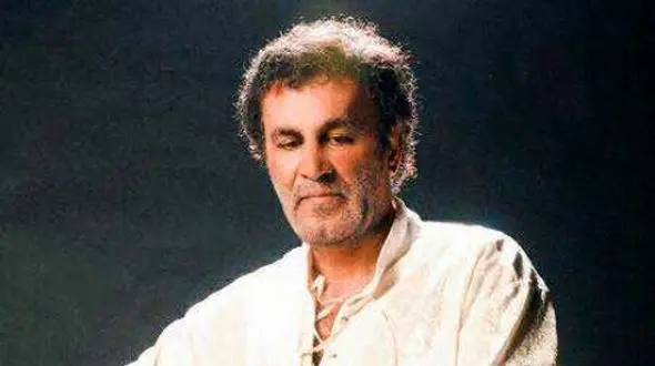 دانلود آهنگ باشکوه حبیب / اگه ابره که بارون میزنه