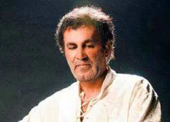 دانلود آهنگ باشکوه حبیب / اگه ابره که بارون میزنه