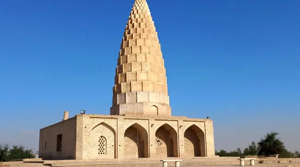 در سفر به دزفول از این آرامگاه دیدن کنید + فیلم