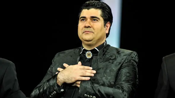 خواننده موسیقی سنتی محبوب در سریال جنایی می خواند