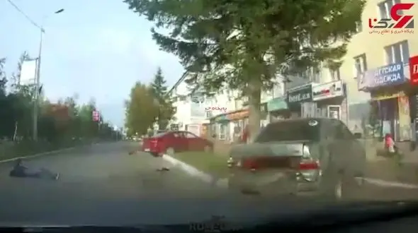تصادف دلخراش موتورسوار با راننده زن +فیلم
