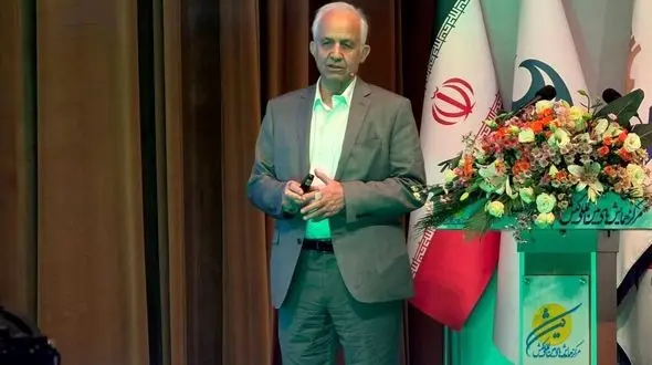 چگونه بازده پایین اقتصاد واقعی بر بازار سرمایه تأثیر می‌گذارد؟