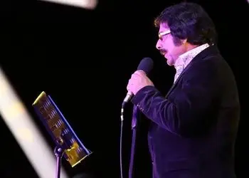 فیلم آوازخوانی اصیل و باشکوه علیرضا افتخاری/ با این اجرا برج میلاد رو برد هوا بنازم به این حنجره طلایی