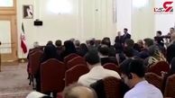 شوخی وزیر امور خارجه با خبرنگاران: ننویسید ظریف عصبانی بود؛ من اگر داد نزنم صدایم به شما نمی‌رسد + فیلم 