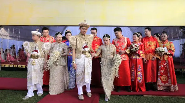 ازدواج سیاسی 50 زوج چینی و سریلانکایی + عکس