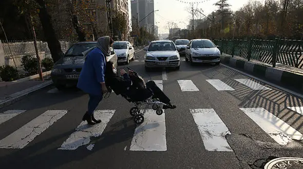 ۱۲۰ هزار بیمار مبتلا به ام‌اس در ایران داریم / بسیاری از این افراد بیماری خود را پنهان می کنند تا اخراج نشوند / فقط هزینه تامین پوشک بزرگسالان در هفته یک میلیون و نیم می شود!