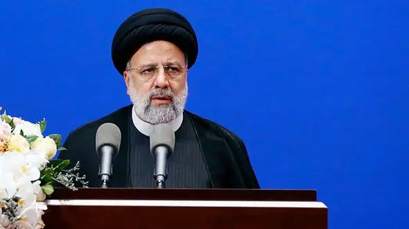 ارزش پول ملی در دو سال نصف شد / دلار 50 هزار تومانی دستاورد دولت سیزدهم!