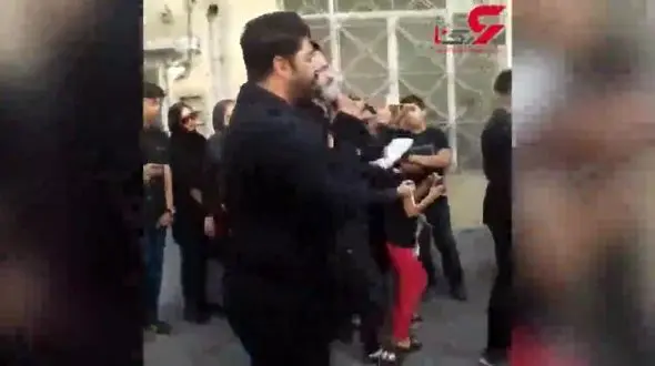 نوحه خوانی بهنام بانی در دسته عزاداری + فیلم