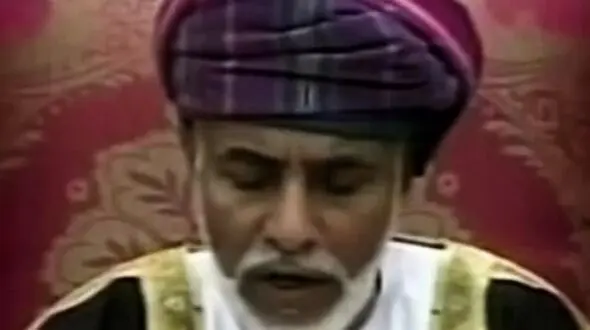 داستان کم‌ نظیر پادشاهی که به‌ خاطر مردم علیه پدرش ایستاد + فیلم