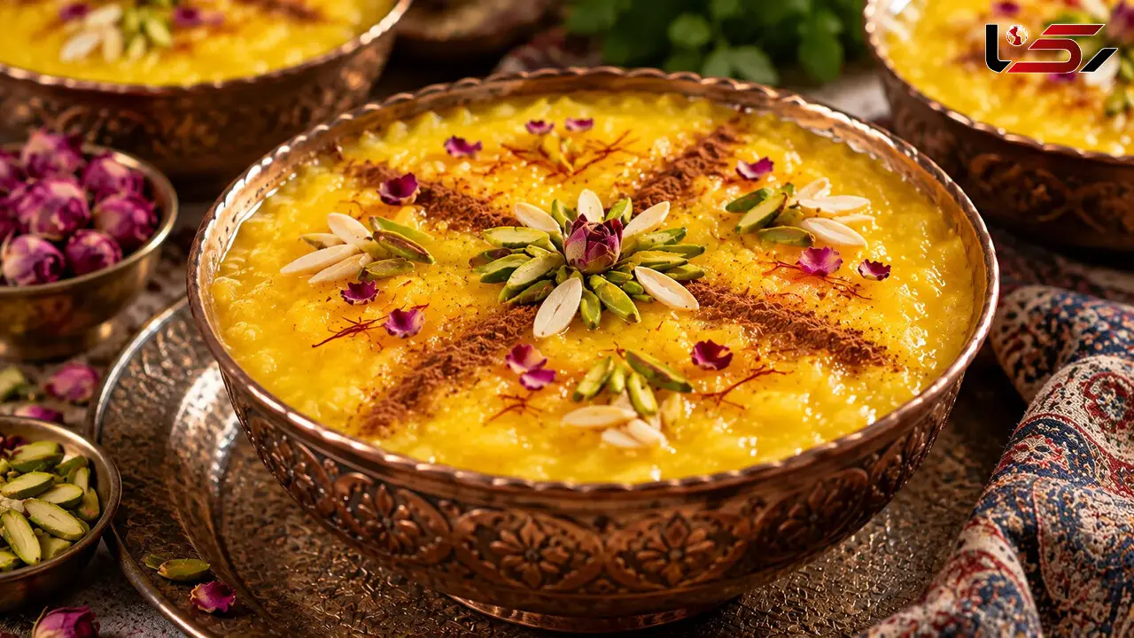 طرز تهیه شله زرد با آرد برنج؛ دسری خوش‌ عطر و مجلسی