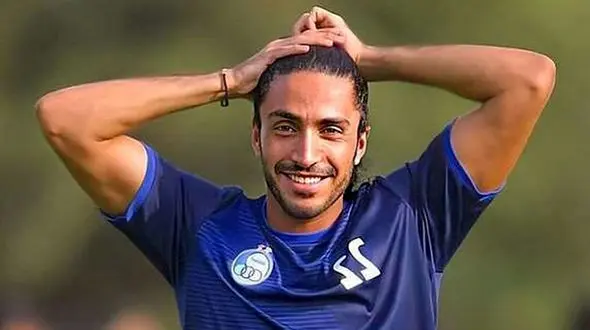 این استقلالی اگر دکتر شود برای استقلال باز خواهد کرد! + عکس