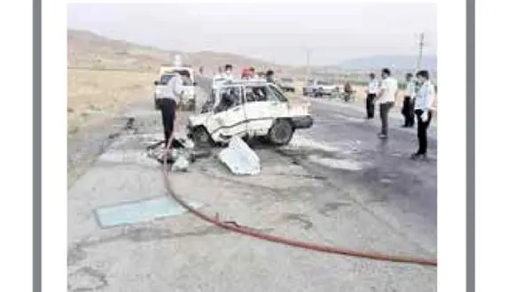 مرگ وحشتناک در جاده / 3 تن زنده زنده سوختند