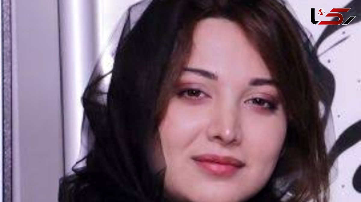 روشنک گرامی: تهییه کننده برام گل می فرستاد .. با همه دخترا این شکلی بود ... رضا عطاران رفته بود دعوا به خاطر .... اما ... دور این دخترارو خط بکش...