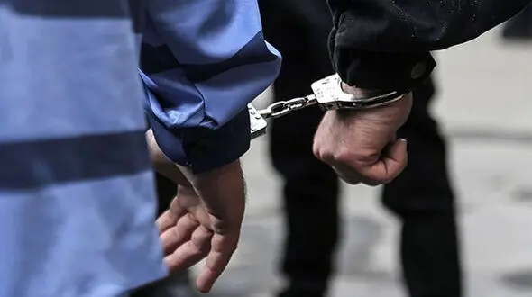 دستگیری افرادی که قصد بدحال کردن دانش آموزان را داشتند