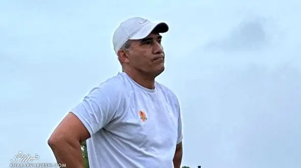 ملاقات احمدرضا عابدزاده با خواننده سلطان قلب ها