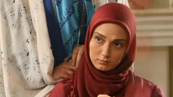مادرانگی و بچه داری کیوت حدیث میرامینی، روشنکِ سریال دلنوازان/ ماشالا چه بچه بانمکی+عکس