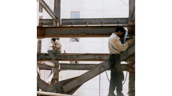  مرگ یک کارگر جوشکار بر اثر سقوط در کرج