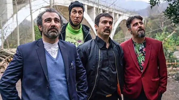 وقتی نقی سریال پایتخت وضو رو به قول ارسطو با شنای کرال سینه اشتباهی میگیره!
