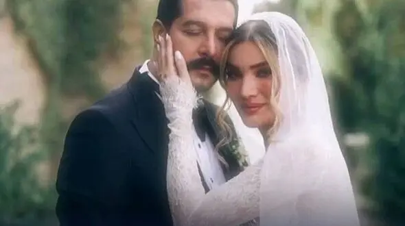 فیلم باشکوه از لحظه ورود متین ستوده  تازه عروس سینمای ایران با 3 بادیگارد به سالن زیبایی .../  زن کامران تفتی خودش مبهوت شده ....