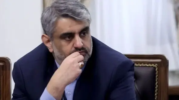 واکنش مرکز ارتباطات مجلس به ادعای ثابتی؛ تعطیلی صحن برای حفظ جان قالیباف نیست!