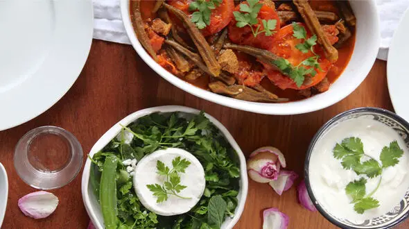 خورش بامیه جنوبی با چاشنی تمبرهندی+دستور تهیه