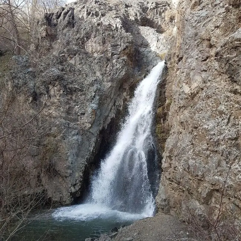 آبشار روستای کیگا