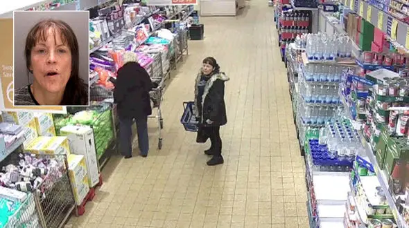 عکس سوپر  مارکتی که ملکه جیب بر انگلیس در آن بازداشت شد+عکس