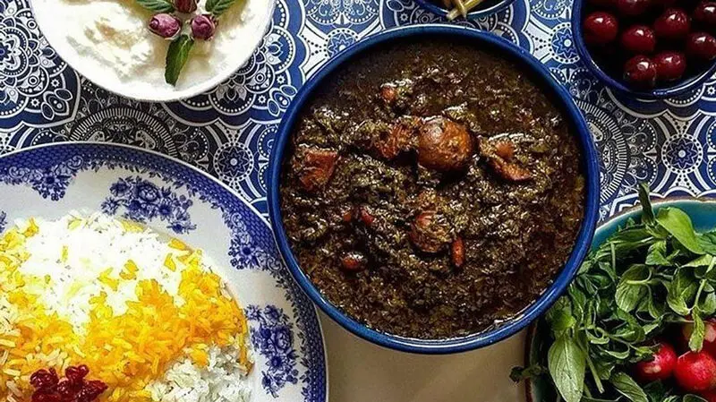 دیزاین خورشت قورمه سبزی