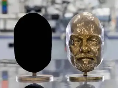 سیاه‌ ترین رنگ جهان به کمک اخترشناسان آمد/ راهکاری تازه برای کاهش آلودگی نوری ماهواره‌ ها