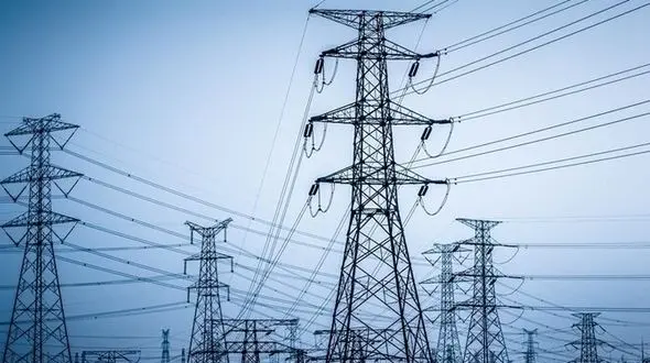 ایران بالاترین میزان تراز تجاری برق در منطقه را دارد / برق ایران به اروپا هم می رسد